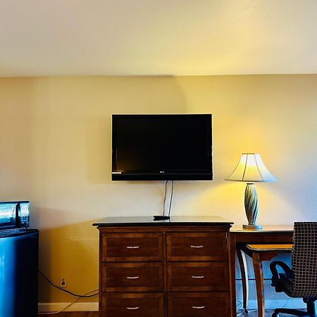 Franciscan Inn Motel ビスタ エクステリア 写真