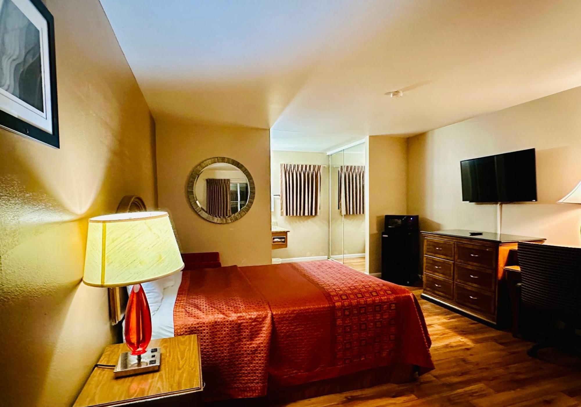 Franciscan Inn Motel ビスタ エクステリア 写真